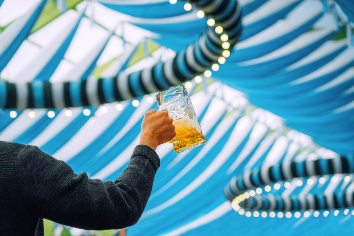 +30 % Umsatz, +206 % im Modehandel: Was die Wiesn-Zahlen über Events als Umsatzmotor zeigen